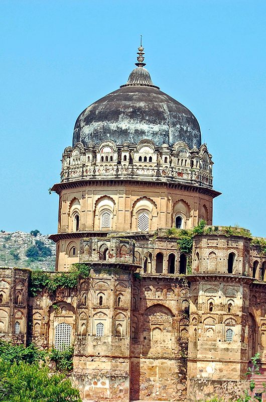 maharaja-chhatrasal-museum-khajuraho-madhya-pradesh-1-attr-nearby