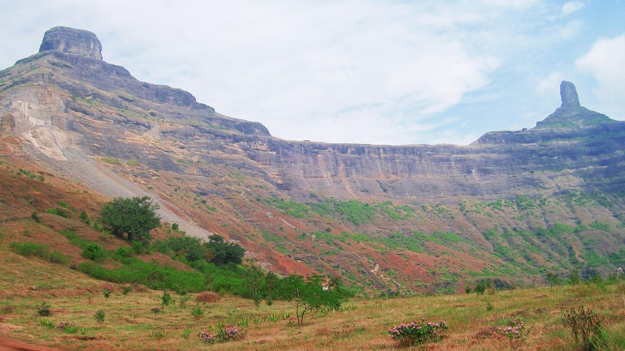 mangi-tungi-hills-nashik-maharashtra-4-attr-hero