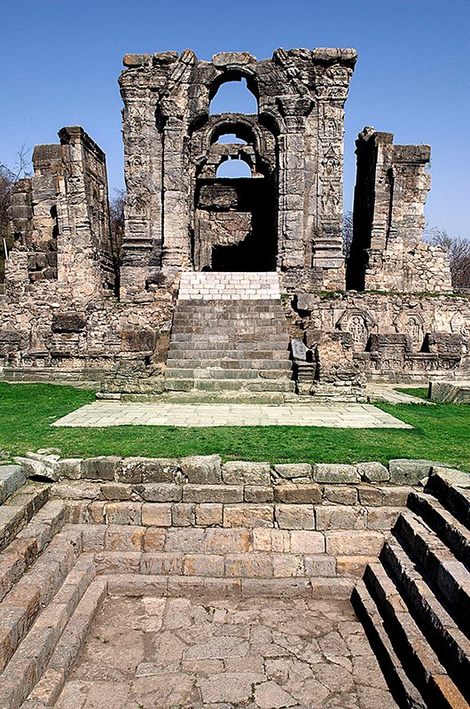 martand-sun-temple-anantnag-jammu-&-kashmir-1-attr-nearby