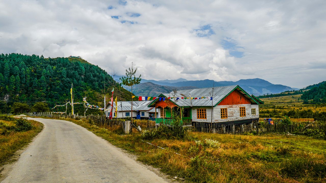 mechuka-town-7