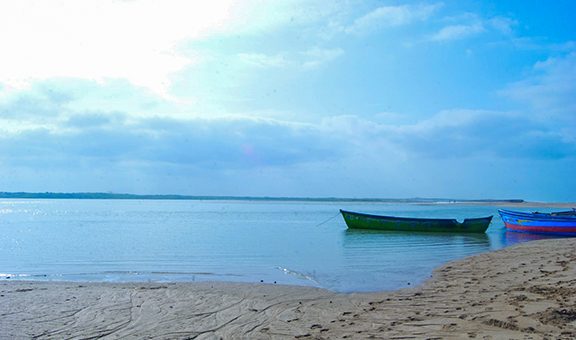 miyani-beach-porbandar-gujara