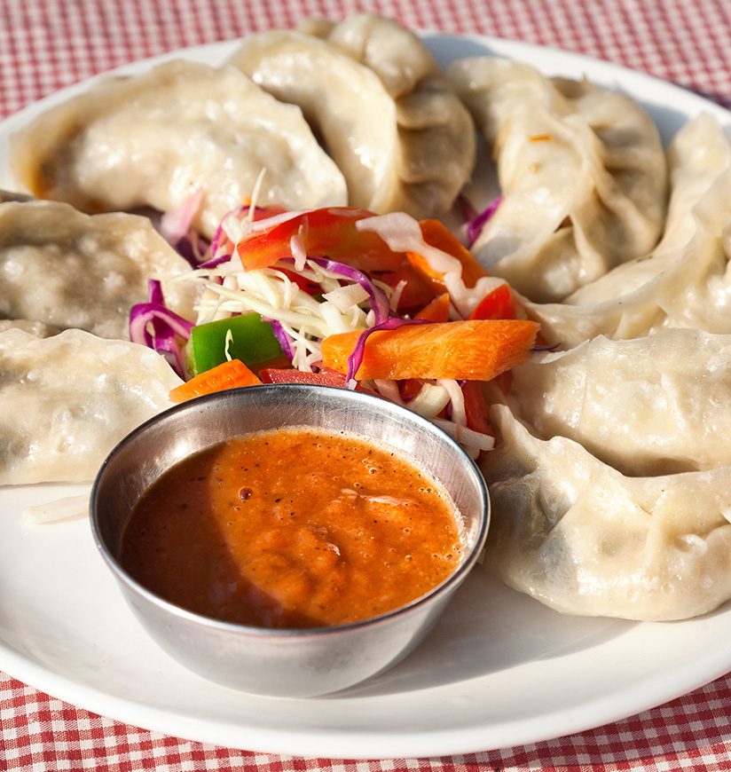 momos-kalimpomg-wb-city-body