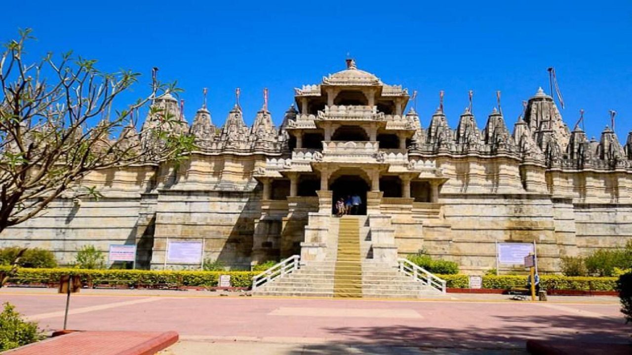 RANAKPUR JAIN TEMPLE.jpg