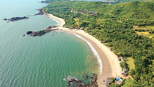 om-beach-gokarna-karnataka-tri-side