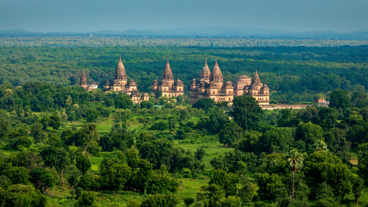 orchha-hero