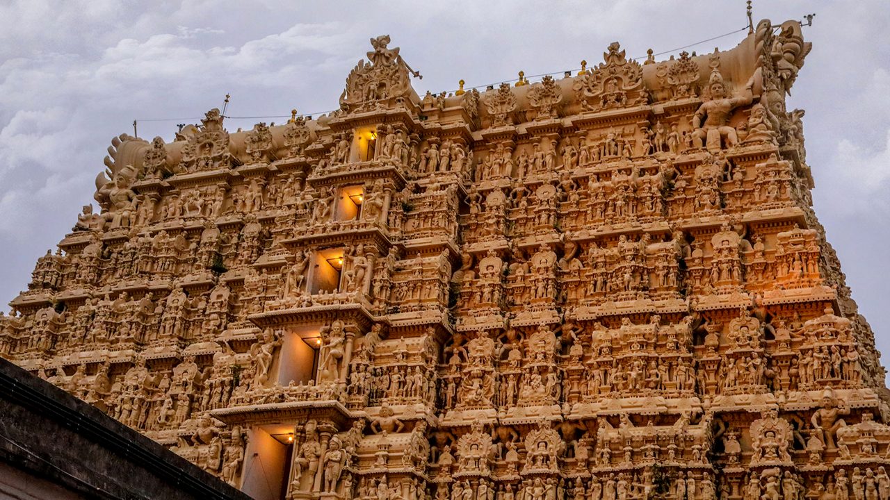 padmanabha-swamy-temple-thiruvananthapuram-kerala-1-attr-hero