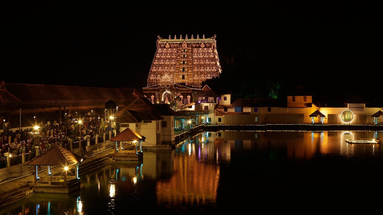 padmanabhaswamy-temple-thiruvananthapuram-kerala-2-attr-hero