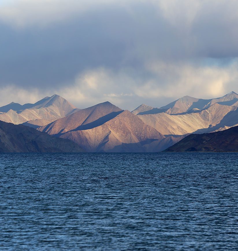 pangong-tso-Leh-ladakh