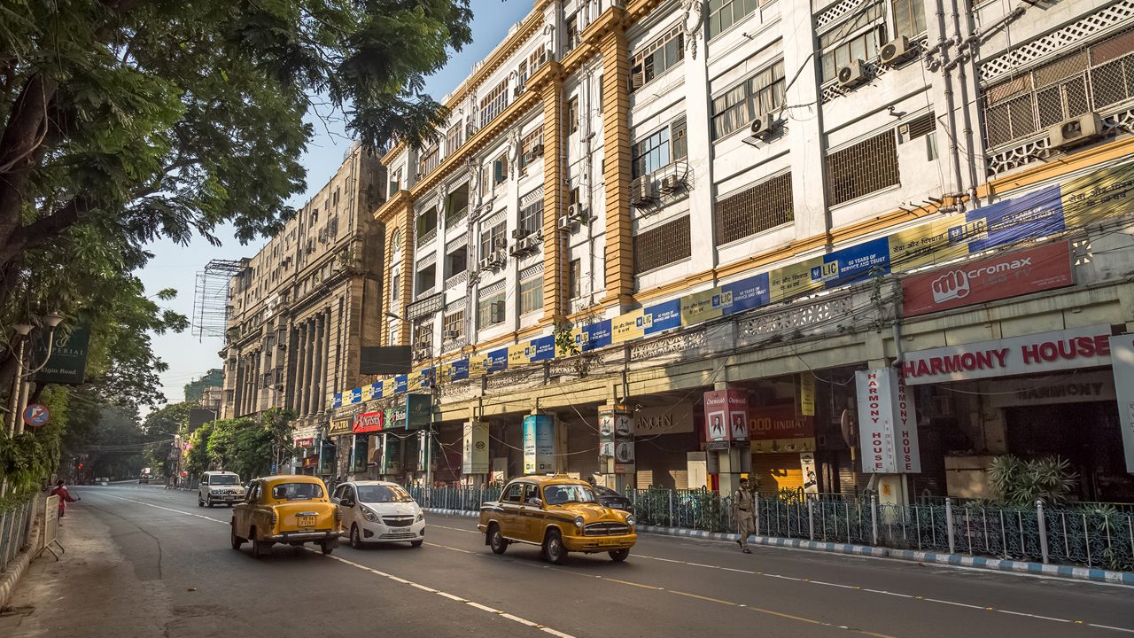 Park Street: Epicenter of Entertainment in Kolkata | Incredible India
