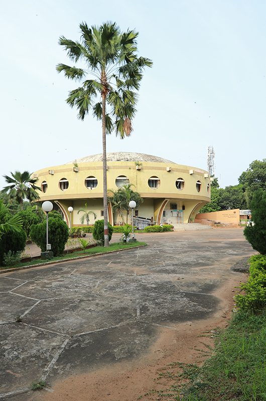 pathani-samanta-planetarium-bhubaneshwar1-odisha-attr-nearby