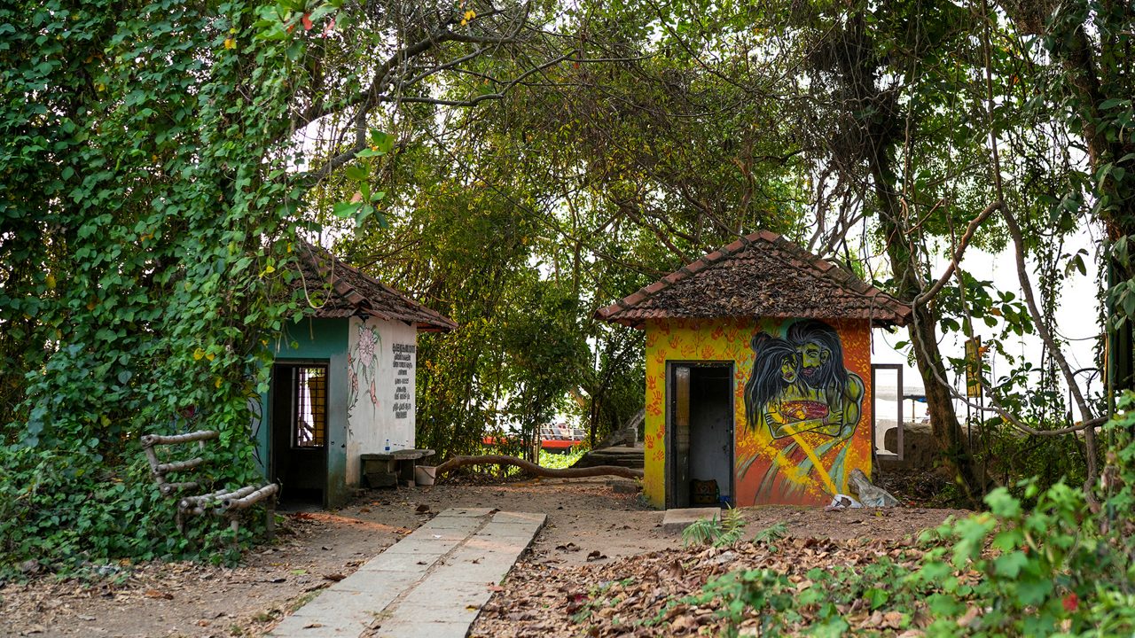 pathiramanal-alappuzha-kerala-1-attr-hero