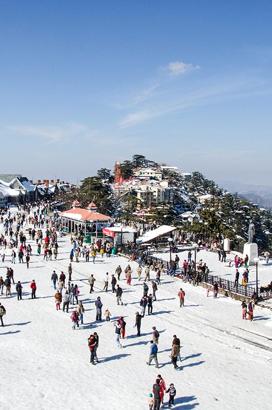 FD0PY7 Shimla in winter, Himachal Pradesh, India