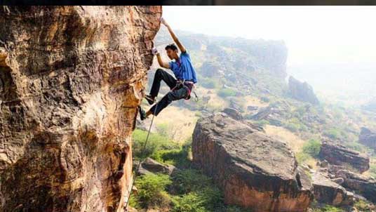 rock climbing right