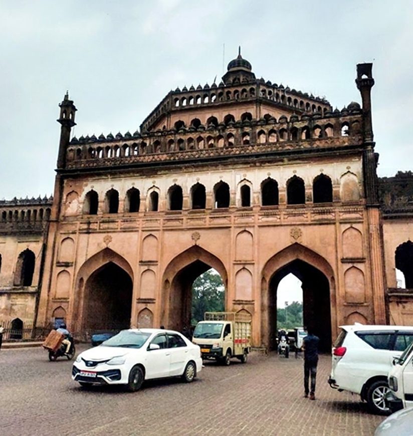 rumi-darwaza-lucknow-uttar-pradesh-city-ff