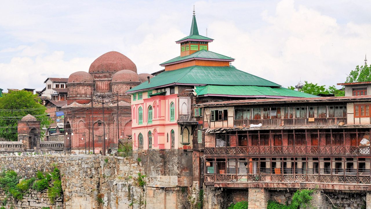 Mosques along the Jahelum river in Srinagar old town, Kashmir, India