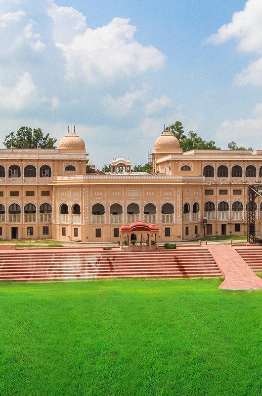 sheesh-mahal