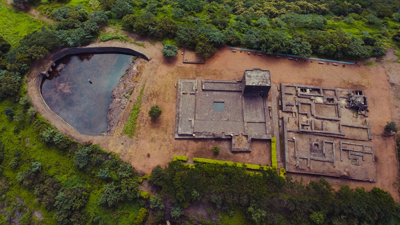 shivneri-fort-pune-maharashtra-2-attr-hero