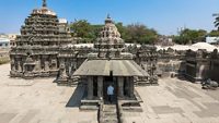 1-amruteshwar-temple-annigeri-dharwad-karnataka-attr-hero