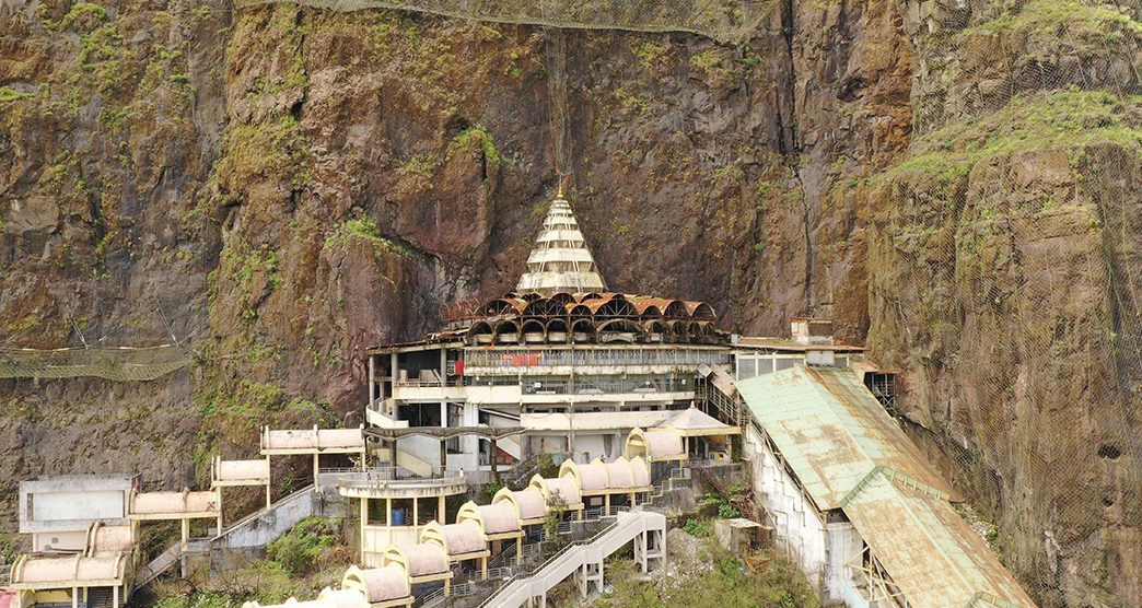 Shri-Saptashrungi-Gad