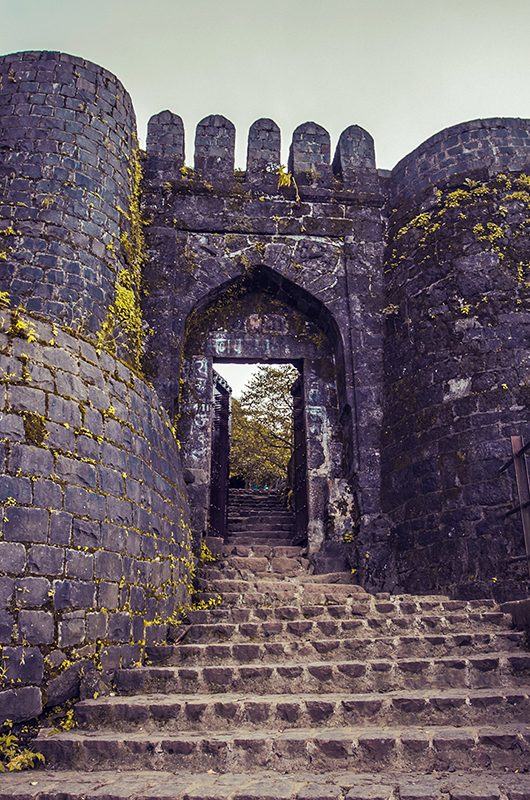 singhad-fort-pune-maharashtra-1-attr-nearby