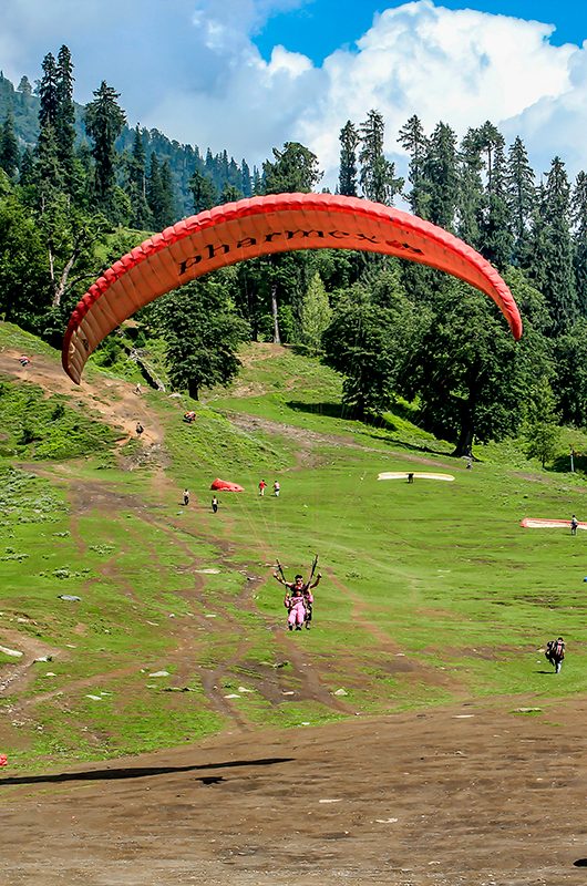 solang-nullah-manali-himachal-pradesh-1-attr-nearby