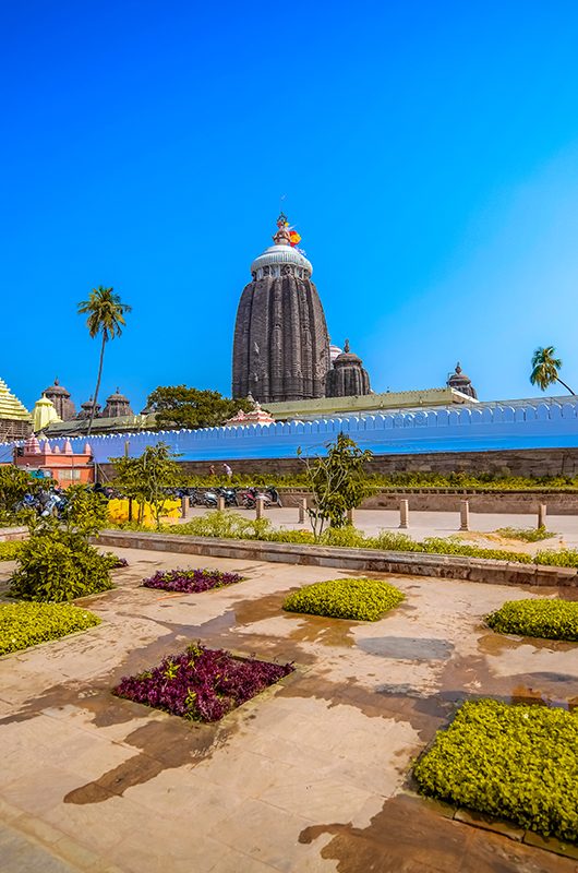 sri-jagannath-temple-puri-odisha-1-attr-nearby