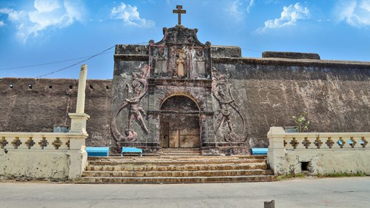 st-jerome-fort-daman-tri-side