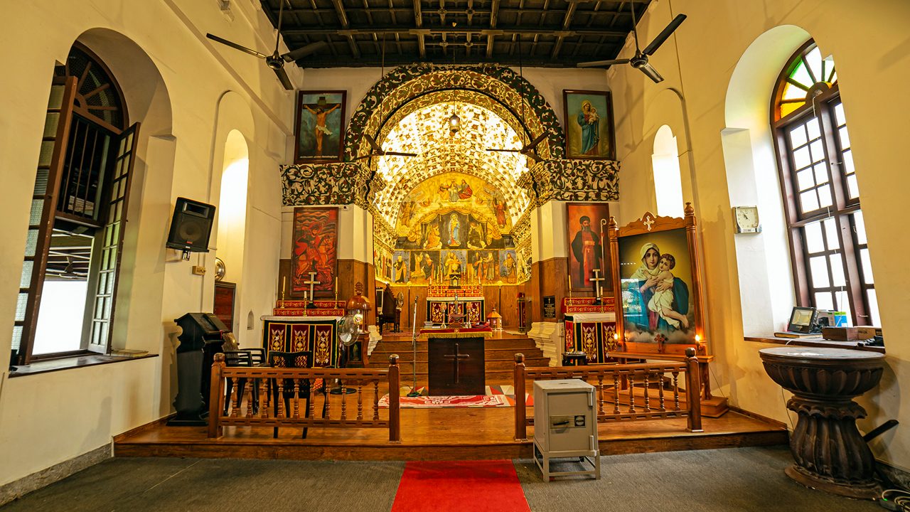 st-mary-s-church-kumarakom-kerala-attr-hero-2