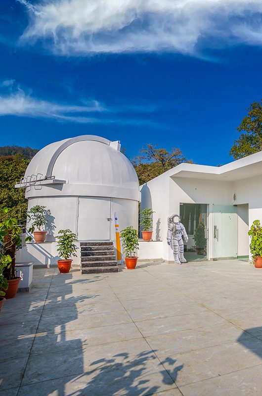 starscapes-observatory-bhimtal-uttarakhand-1-attr-nearby