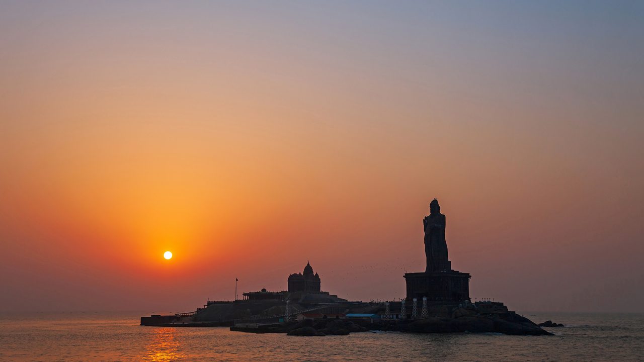 Thiruvalluvar Statue and Vivekananda Rock Memorial on the small island in Kanyakumari city in Tamil Nadu, India