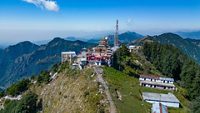 Surkanda Devi Temple kaddukhal near Dhanaulti 