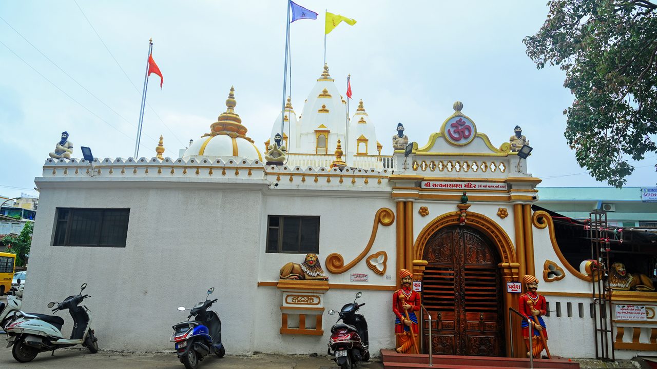 swami-narayan-temple-daman-daman-and-diu-attr-hero