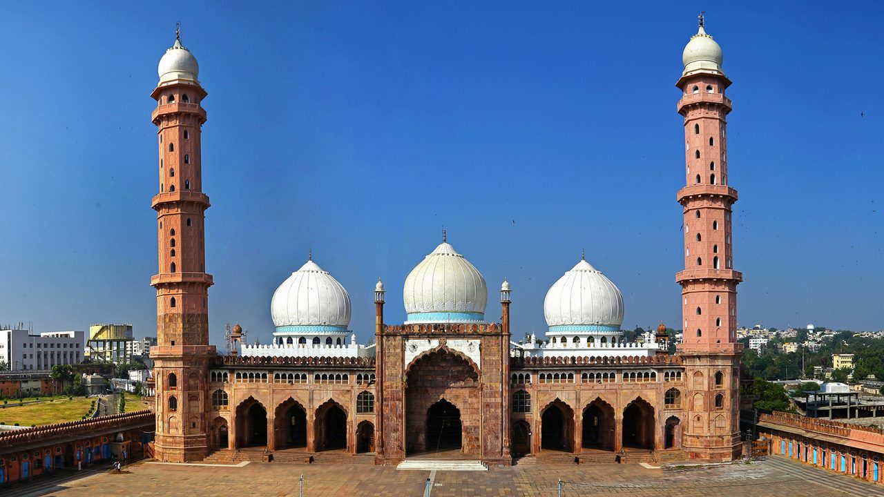 taj-ul-masjid-2-attr-hero