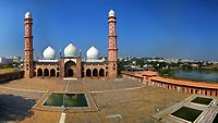 taj-ul-masjid-1-attr-hero