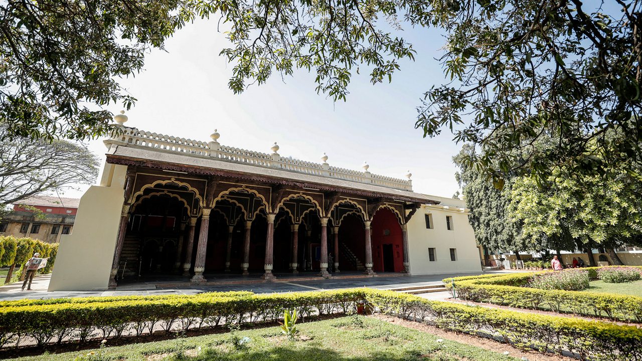 tipu-sultans-summer-palace-bengaluru-karnataka-17-musthead-hero