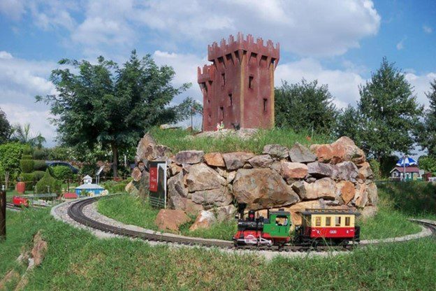 top-15-things-to-do-in-gurgaon-garden-railway