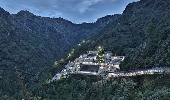 vaishno-devi-jammu-1-fes-exp-city-pop.jpg