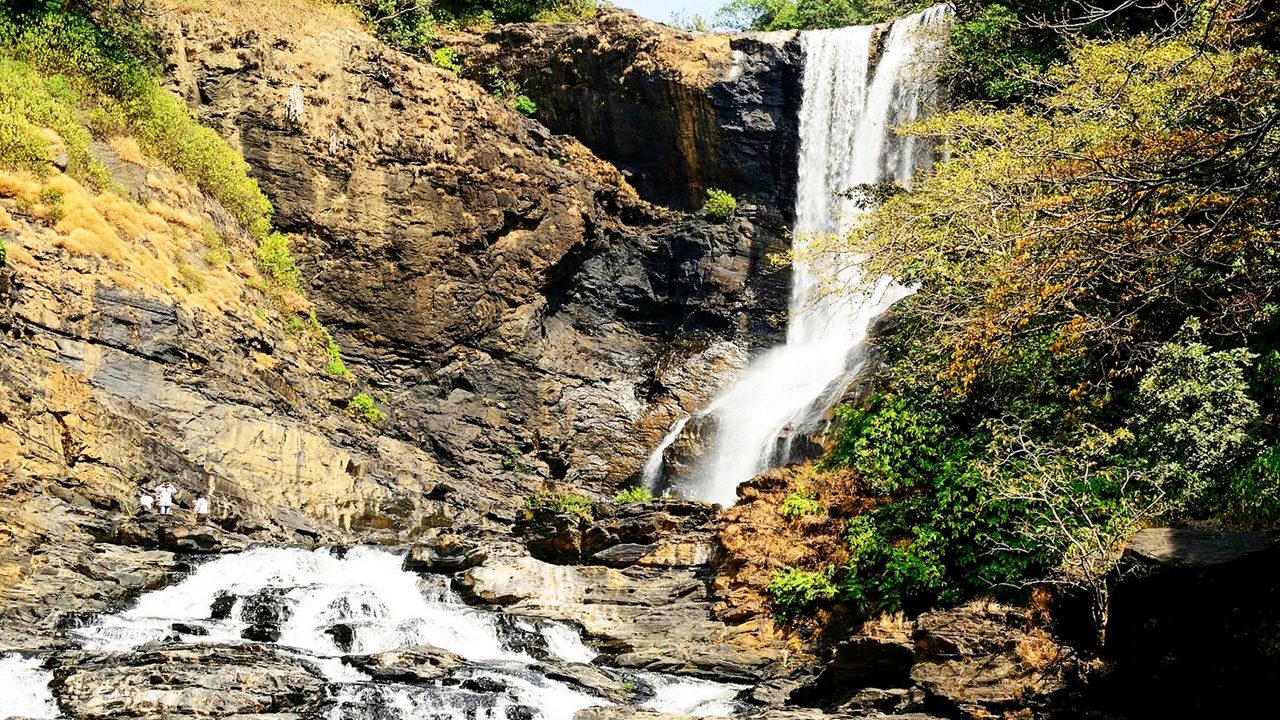 vajrapoha-falls-belagavi-karnataka-2-attr-hero