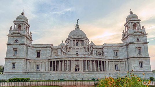 victoria-memorial-kolkata-west-bengal-tri-side