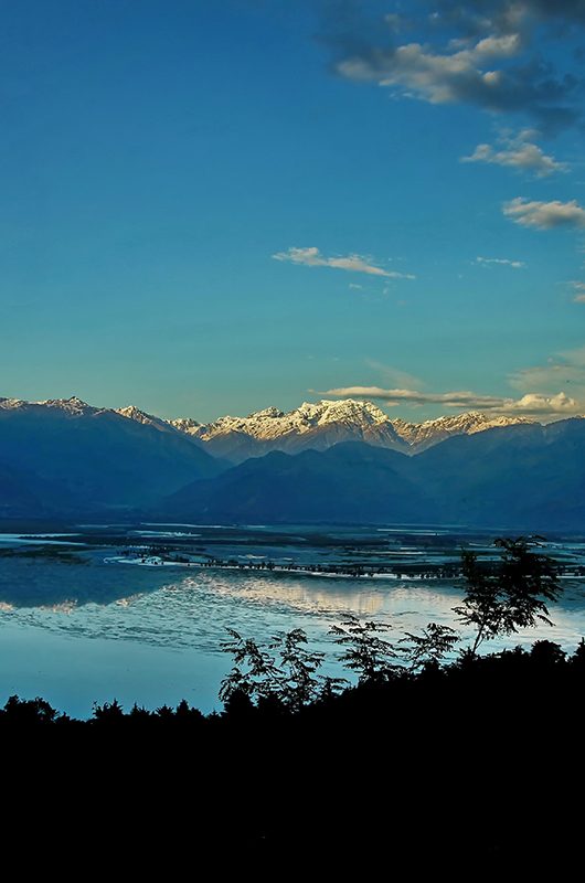 wular-lake-srinagar-jammu---kashmir-1-attr-nearby