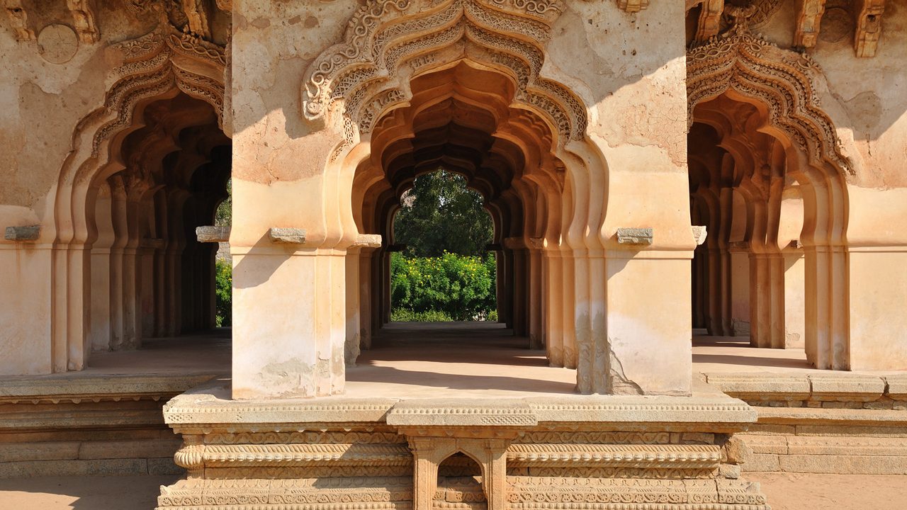 zenana-enclosure-hampi-karnataka-3-attr-hero.jpg