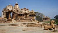 devi-jagadambi-temple-khajuraho-madhya-pradesh-1-attr-hero