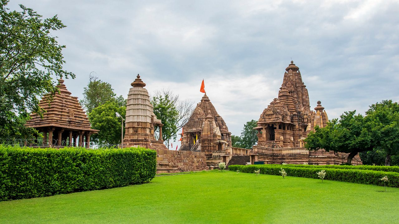 laksmana-temple-khajuraho-madhya-pradesh-2-attr-hero