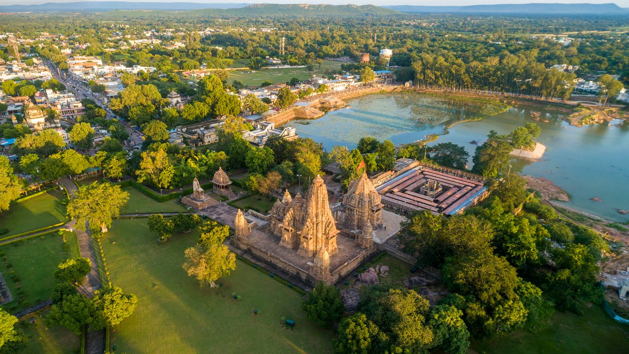 laksmana-temple-khajuraho-madhya-pradesh-3-attr-hero