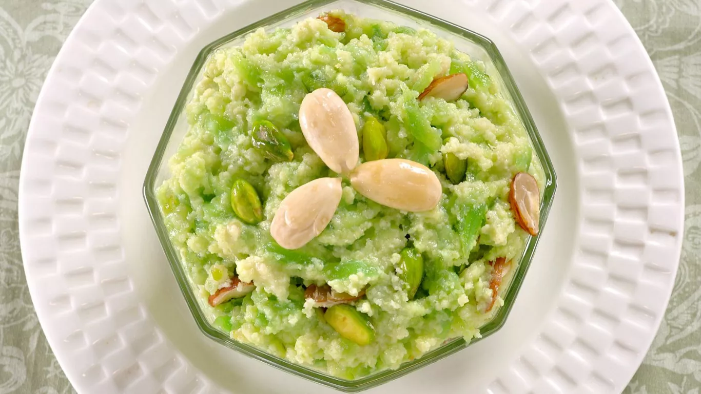 Celebrate Navratri With This Melt-In-Mouth Lauki Halwa