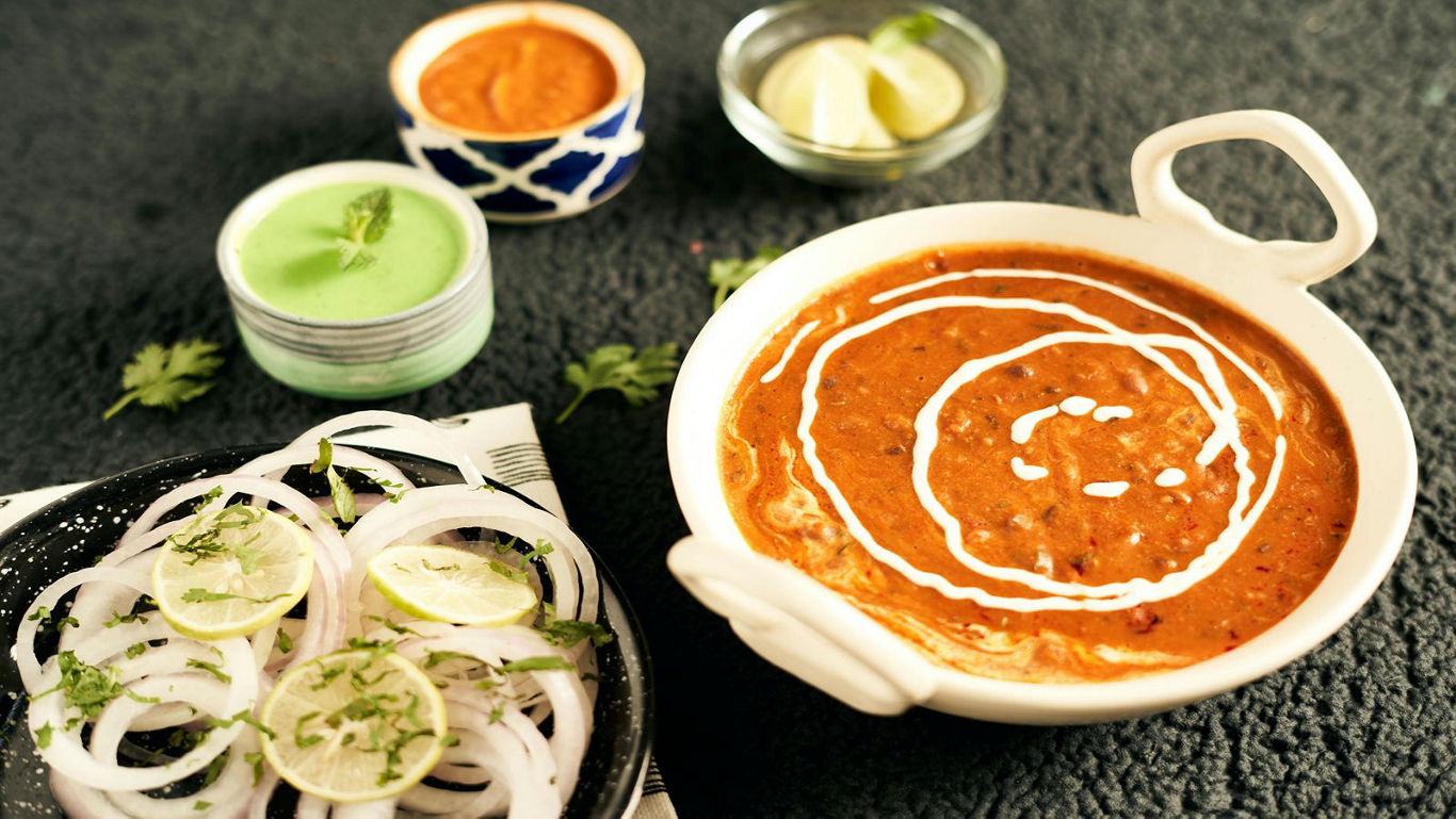 Bulk Cooking 101: Scaling Up Dal Makhani For A 50-Person Feast