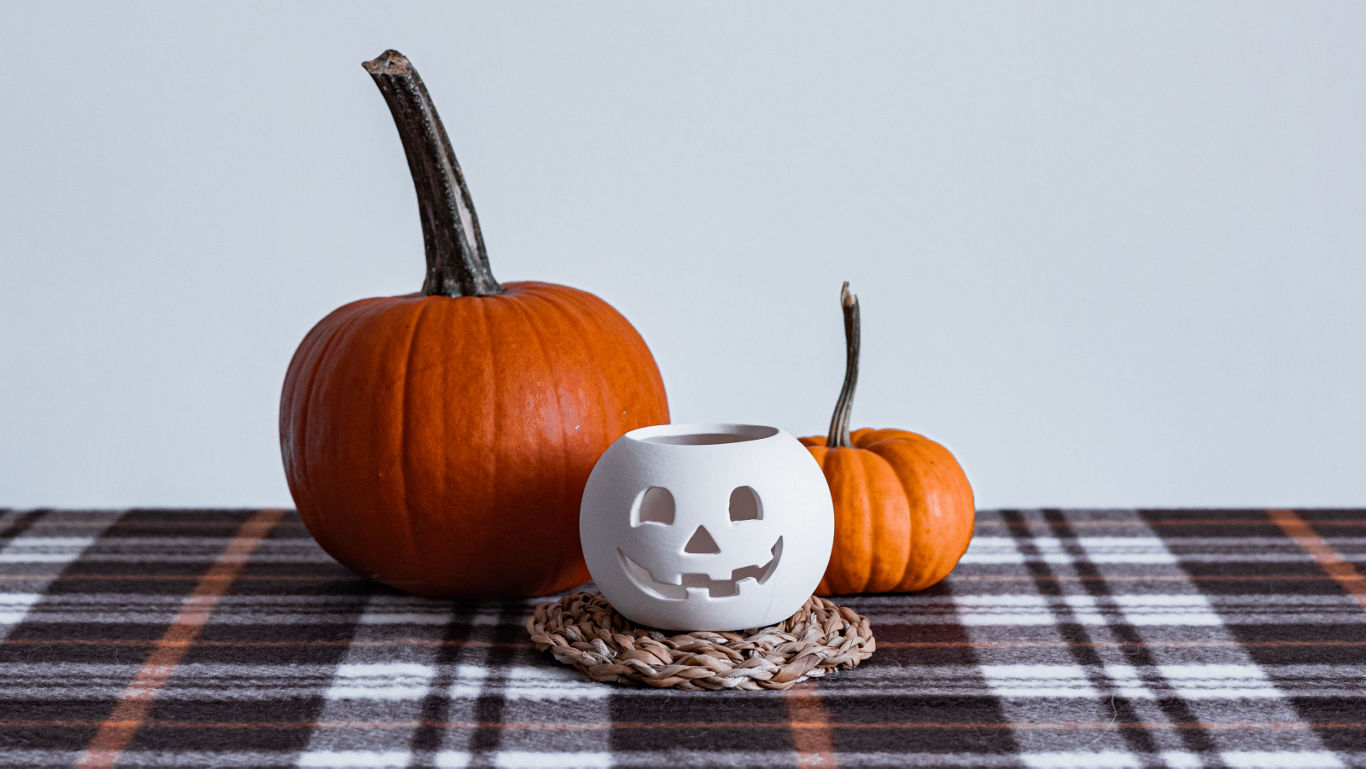 Halloween Party Table Decoration