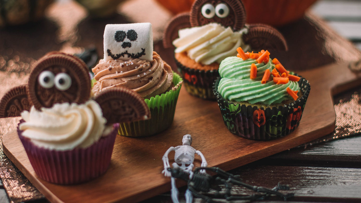 Halloween Party Table Decoration