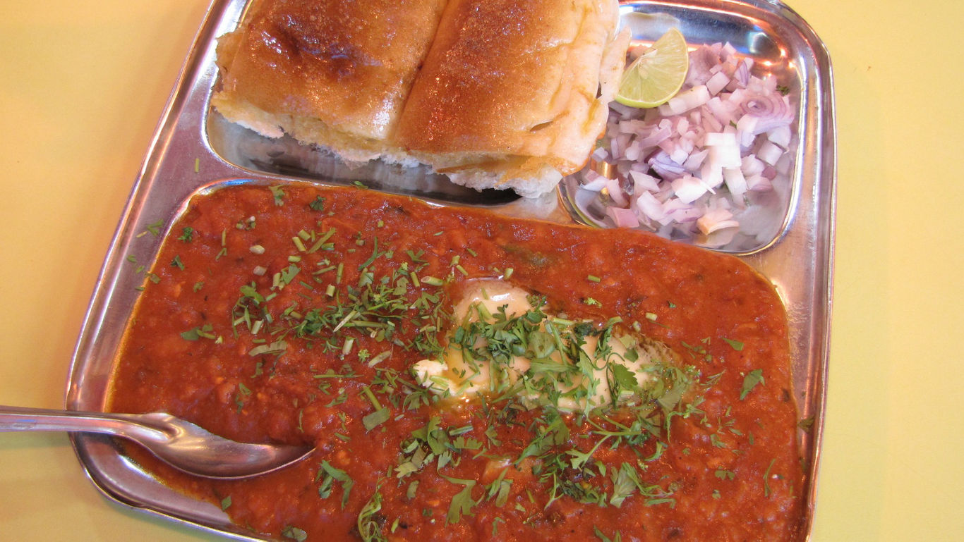 This Pav Bhaji Recipe Fits Right Into Your New Year’s Resolutions