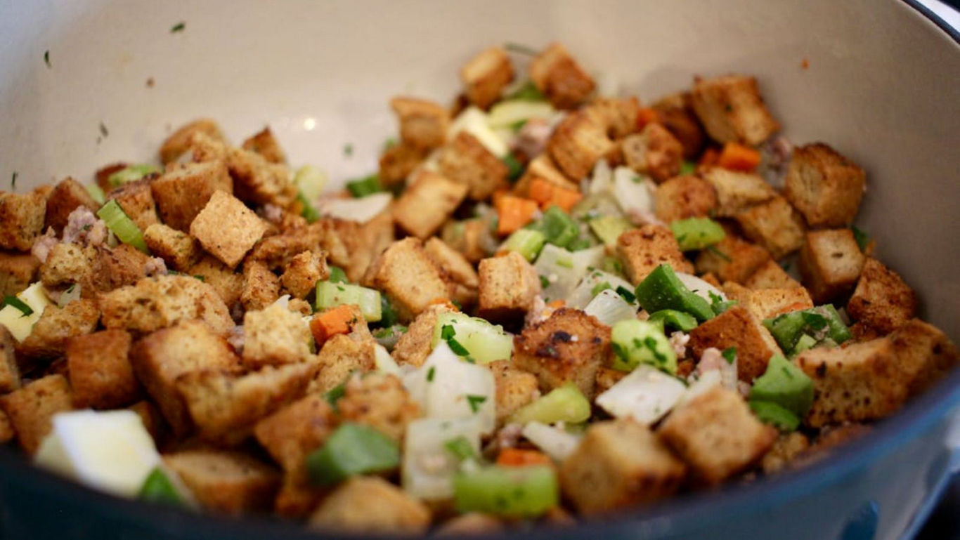 Homemade stuffing with vegetables in pot
